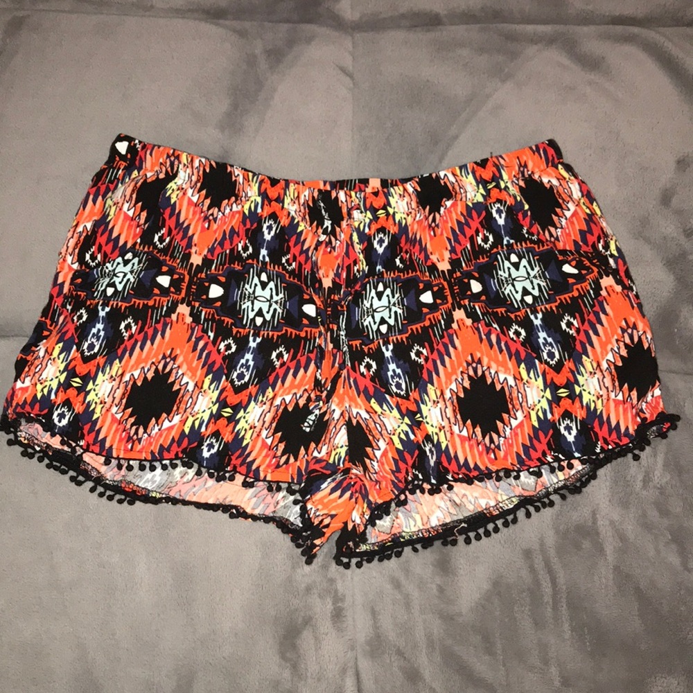 Multicolor soft shorts
